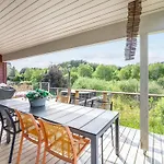 بيت للعطل Blek - 2-8km From The Sea By Interhome إيبلتوفت
